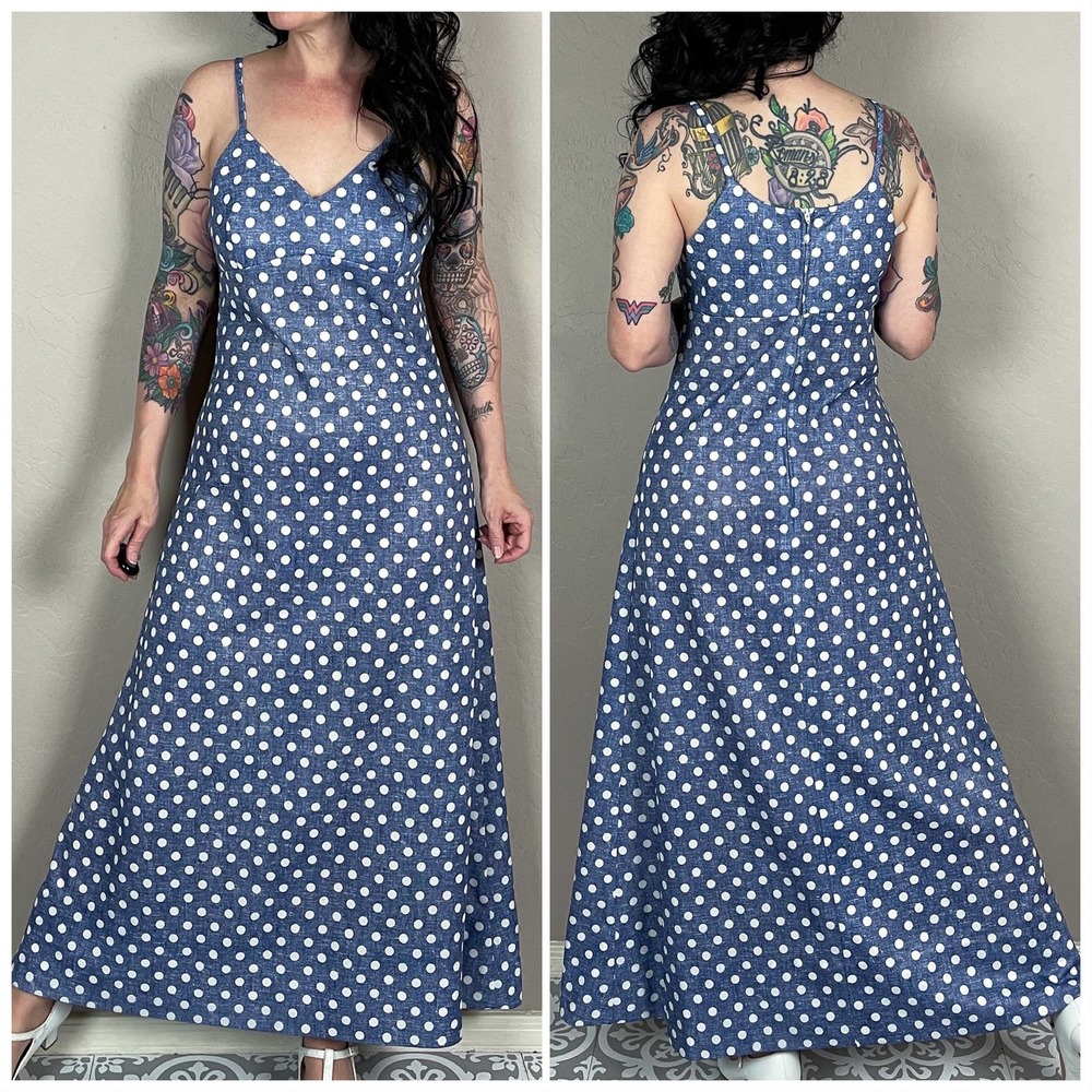 Vintage 1970s Blue and White Polka Dot A-Line Maxi Dress - Picture 5 of 9